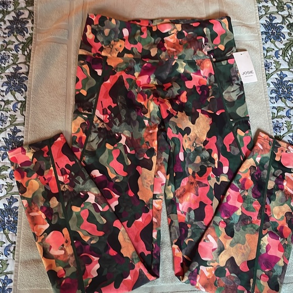 NWT Josie Natori Solstice Leggings size M - Picture 4 of 6